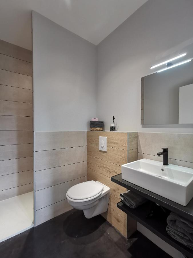 La Bonne Adresse Hotel Sainte-Sigolene Eksteriør billede