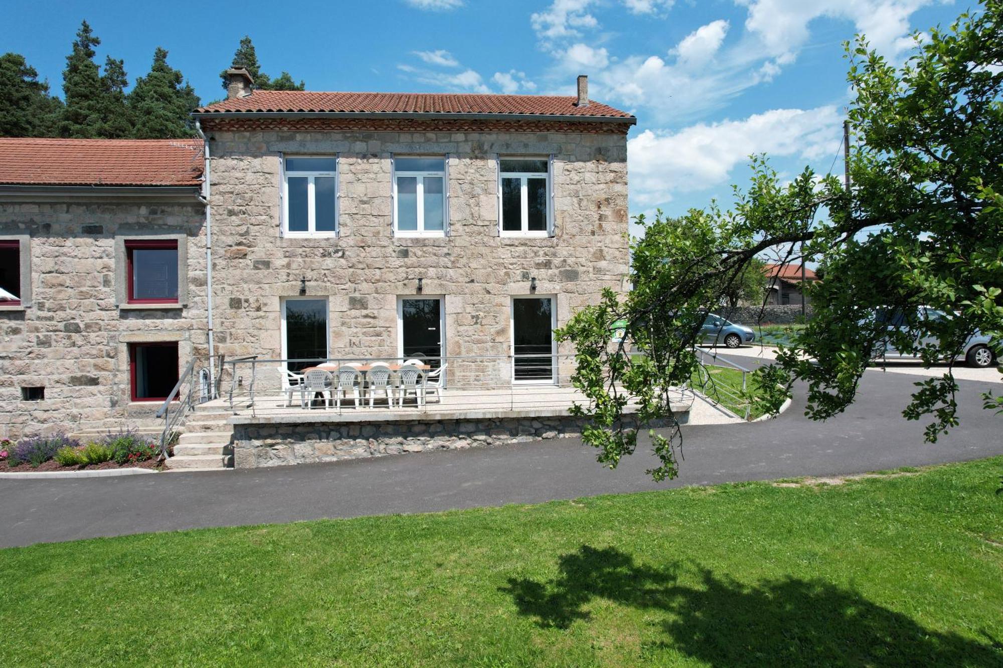 La Bonne Adresse Hotel Sainte-Sigolene Eksteriør billede